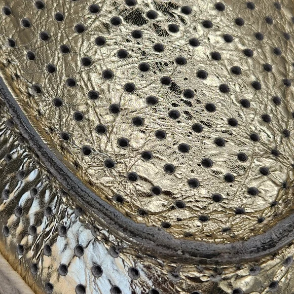 Dolce Vita Loafers 10 Platinum Gold Leather Doris Perforated Metallic New $140 - Picture 4 of 15